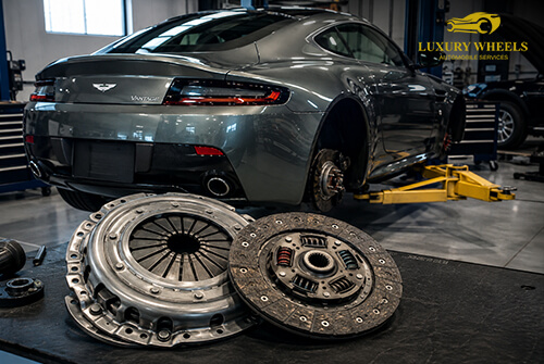 Aston Martin V8 Vantage Clutch replacement